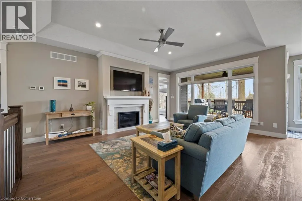 10138 MERRYWOOD Drive