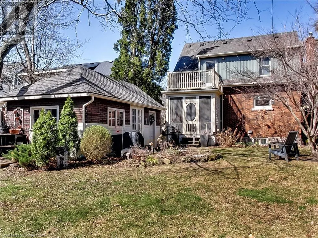 1 NELLES Boulevard