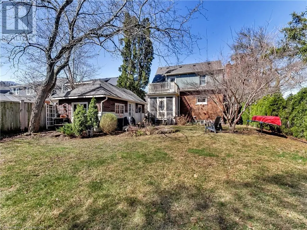 1 NELLES Boulevard