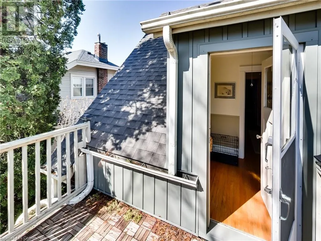 1 NELLES Boulevard