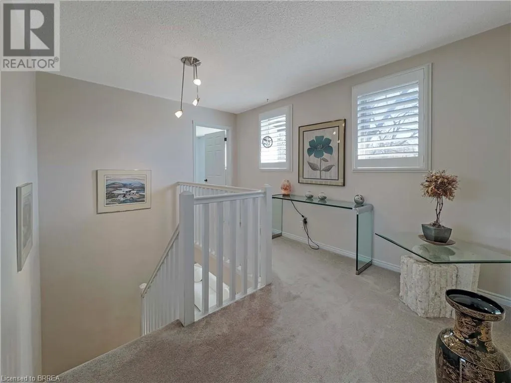 266 MEMORIAL Drive