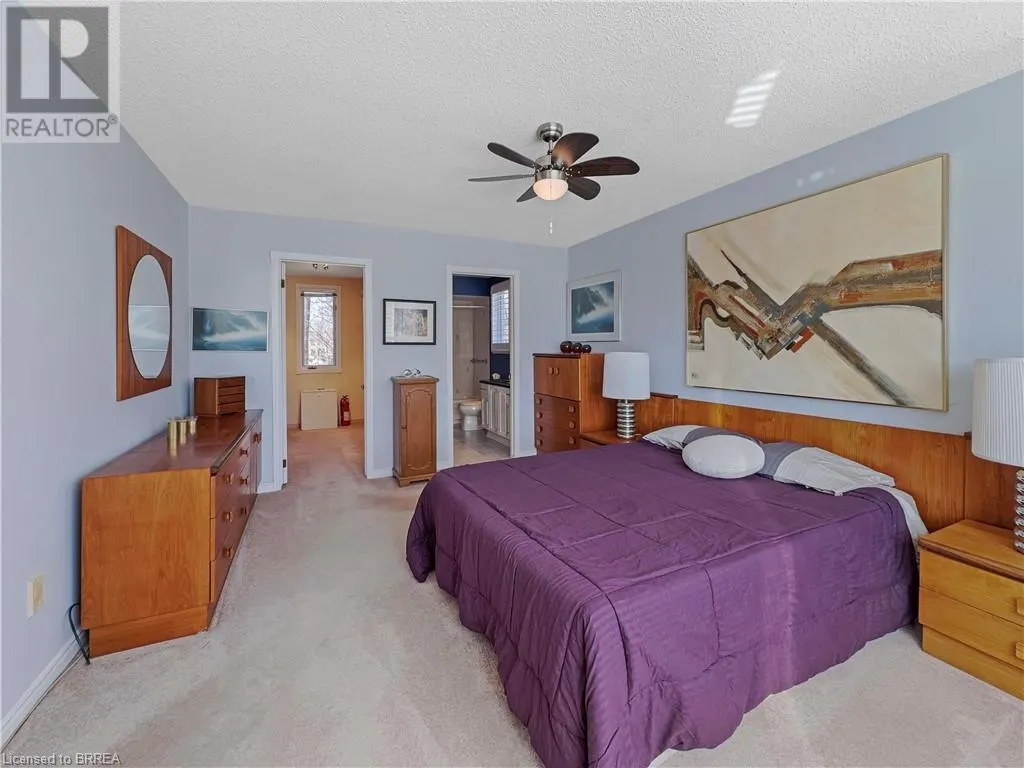 266 MEMORIAL Drive