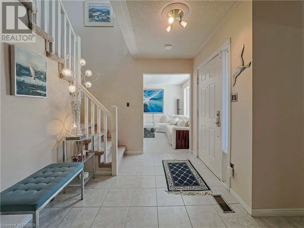 266 MEMORIAL Drive