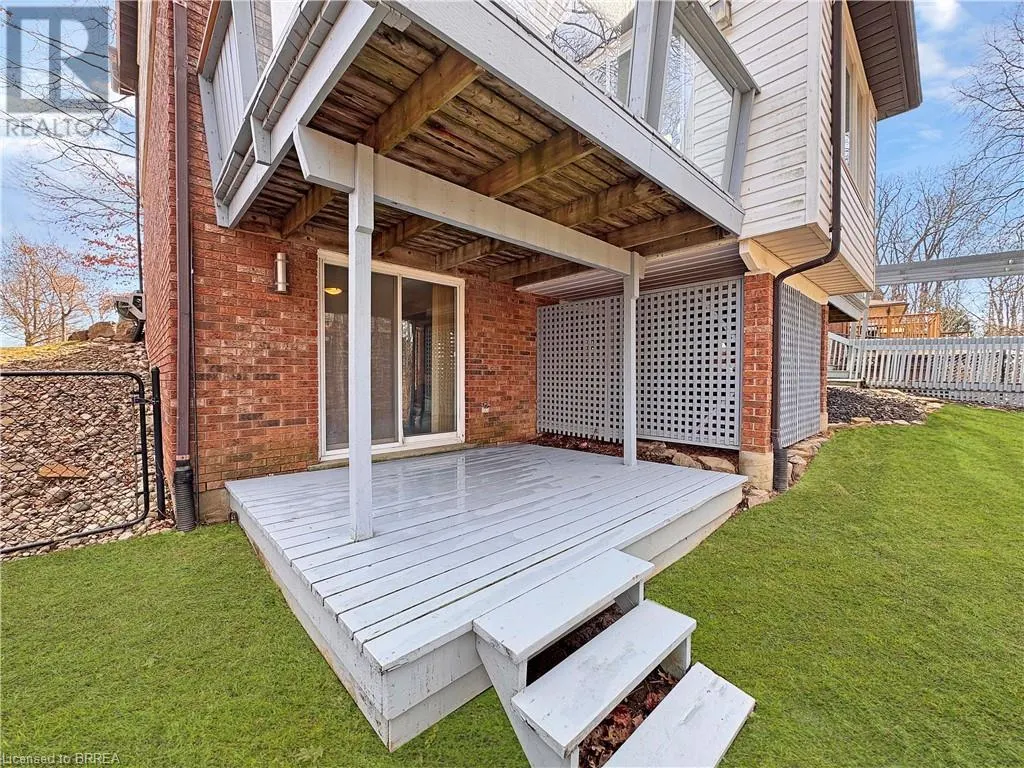 266 MEMORIAL Drive
