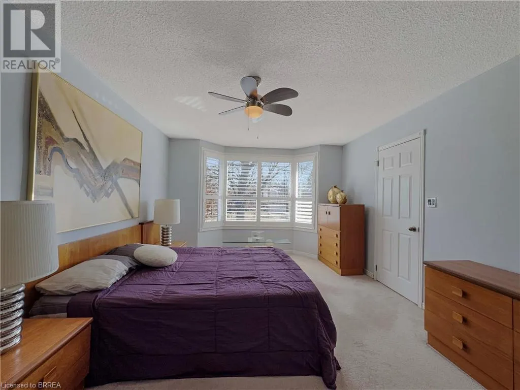 266 MEMORIAL Drive