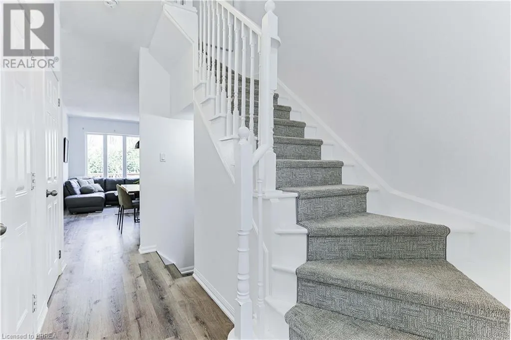 21 DIANA Avenue Unit# 61, #61