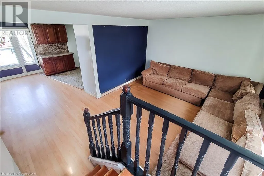 1255 UPPER GAGE Avenue Unit# 6, #6