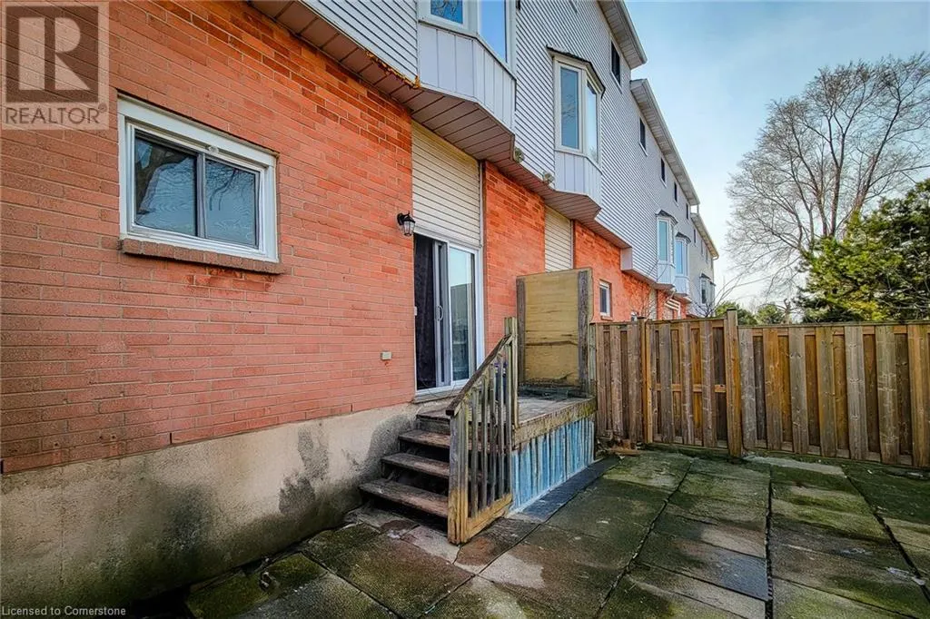 1255 UPPER GAGE Avenue Unit# 6, #6