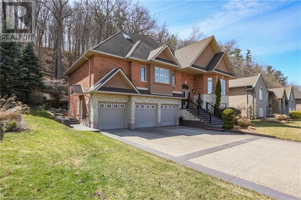 130 DORCHESTER Drive