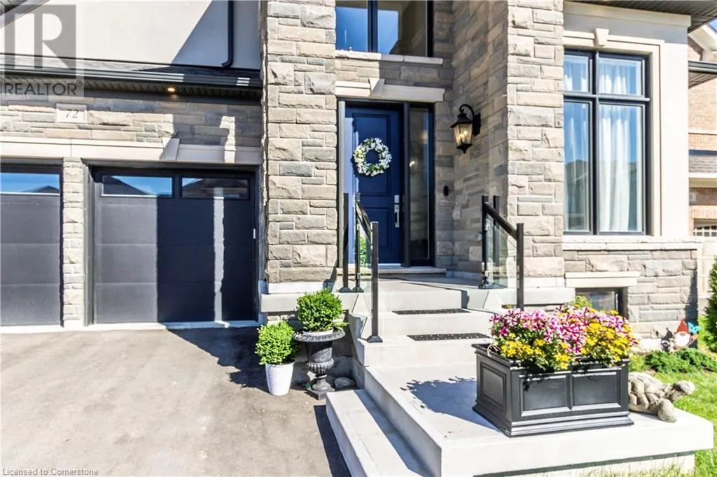 72 POND VIEW Gate