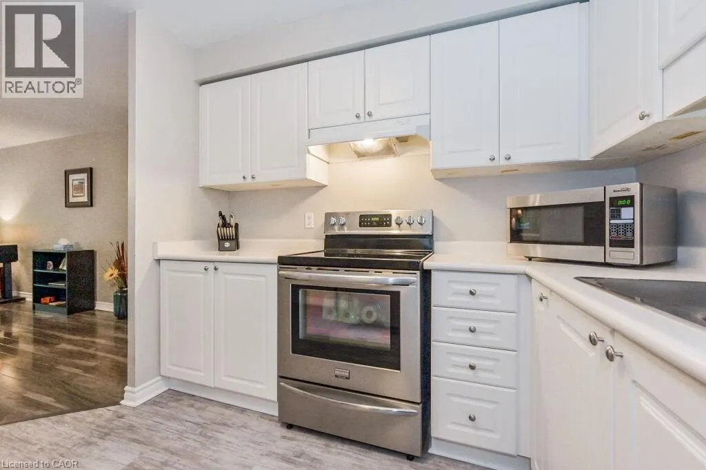 245 QUEEN Street W Unit# 103, #103