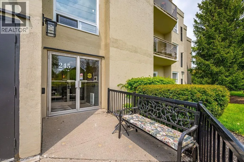 245 QUEEN Street W Unit# 103, #103