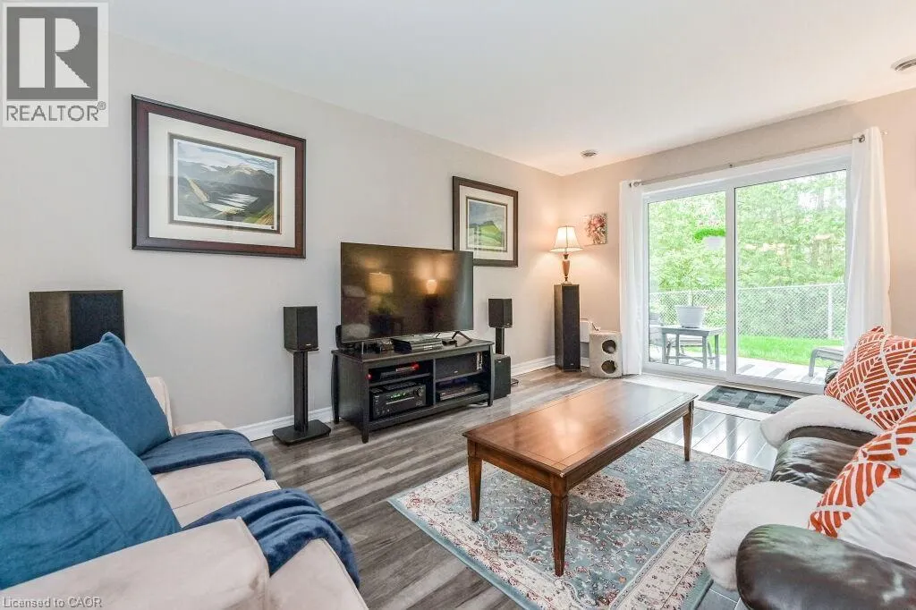 245 QUEEN Street W Unit# 103, #103