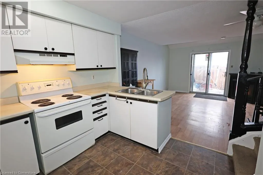 67 VALLEYVIEW Road Unit# 58, #58
