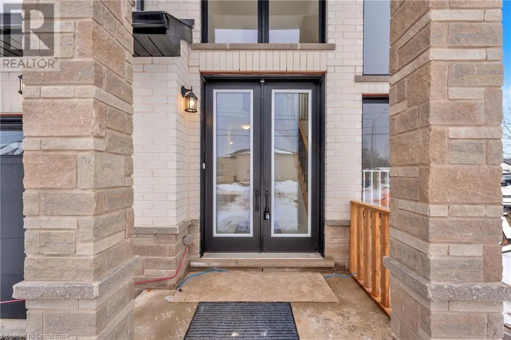 22 ROSELAWN Avenue