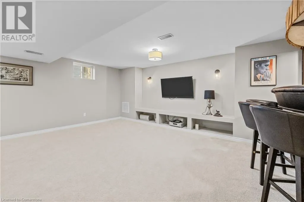 375 CLARENDON Drive