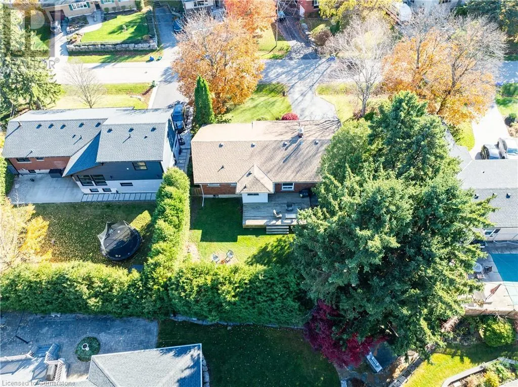 375 CLARENDON Drive
