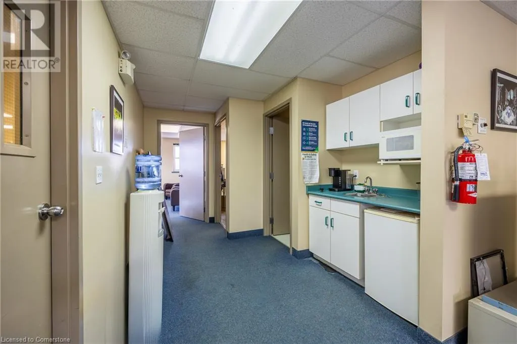 35 SAMNAH Crescent