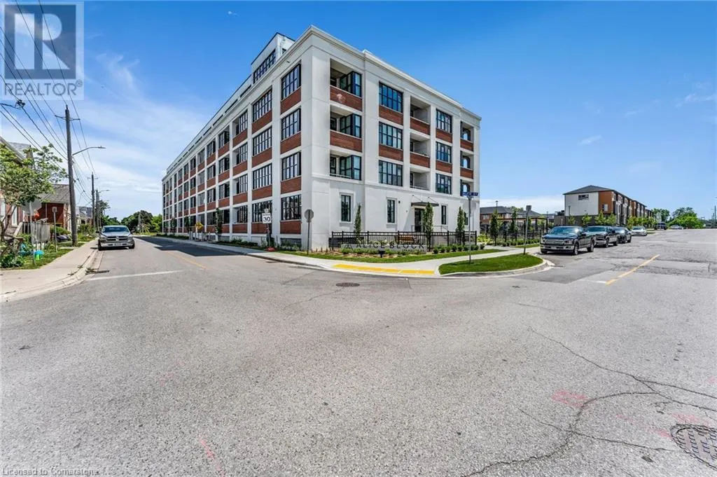 120 HURON Street Unit# 421, #421