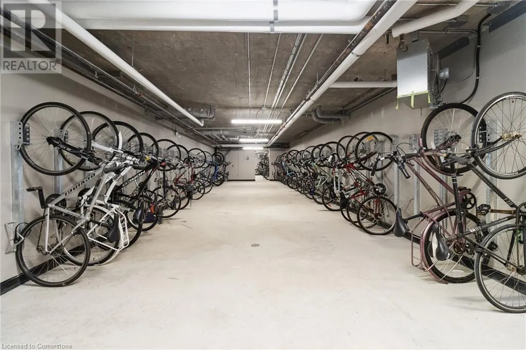 120 HURON Street Unit# 421, #421
