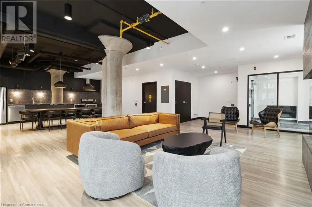 120 HURON Street Unit# 421, #421