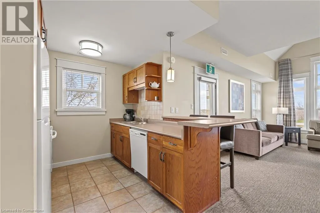125 FAIRWAY Court Unit# 228, #228