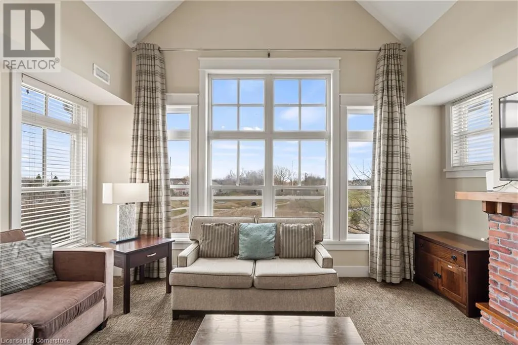 125 FAIRWAY Court Unit# 228, #228