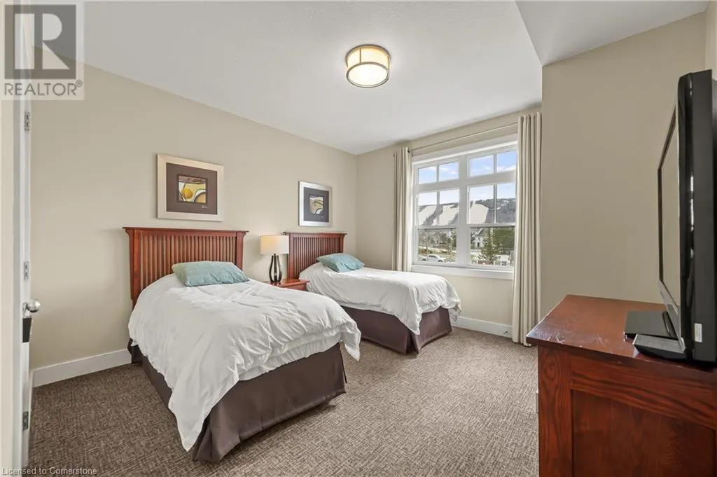 125 FAIRWAY Court Unit# 228, #228