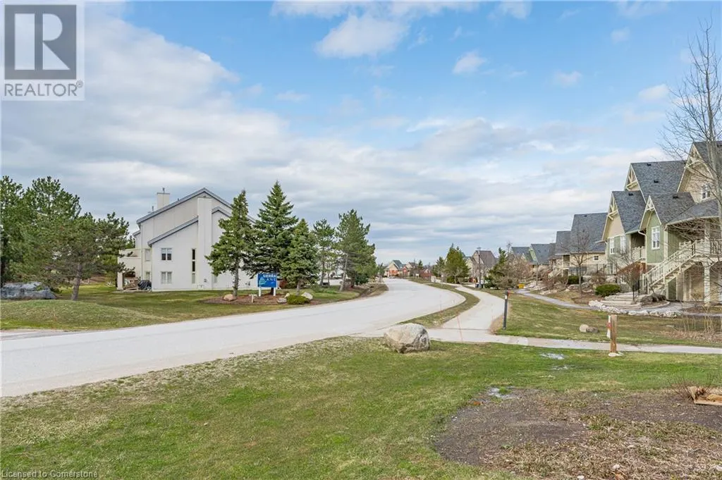 125 FAIRWAY Court Unit# 228, #228