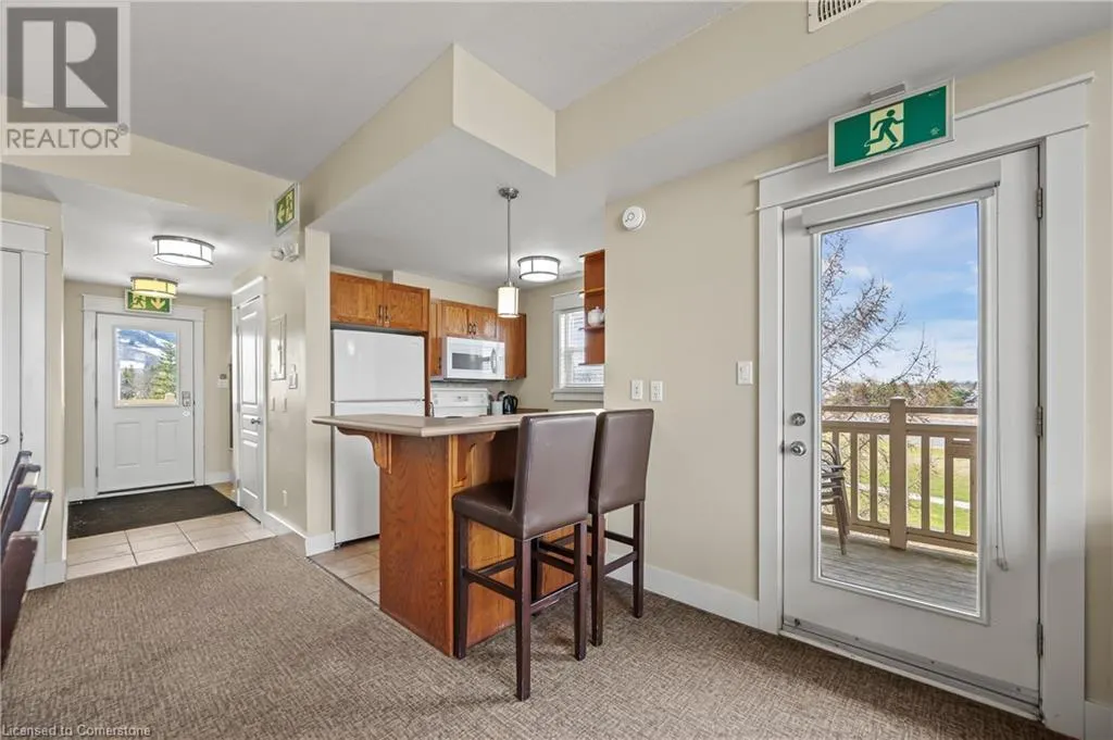 125 FAIRWAY Court Unit# 228, #228