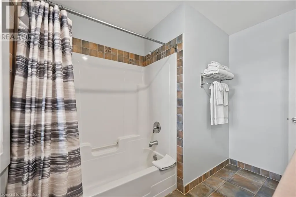 125 FAIRWAY Court Unit# 228, #228