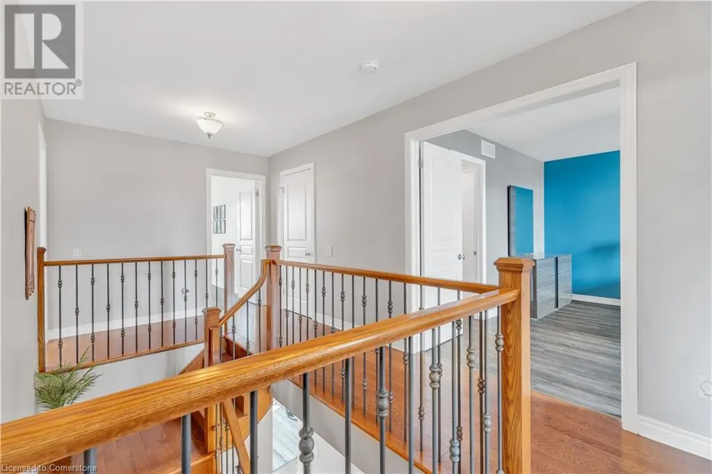 18 BRIARWOOD Drive