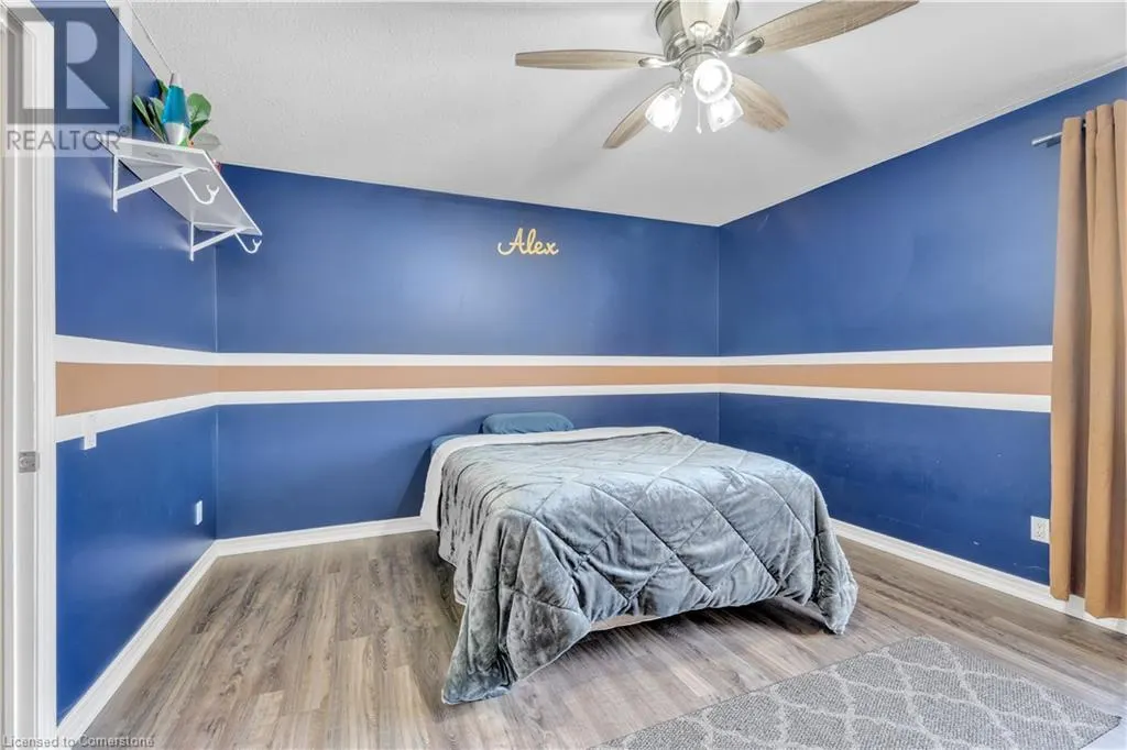 18 BRIARWOOD Drive