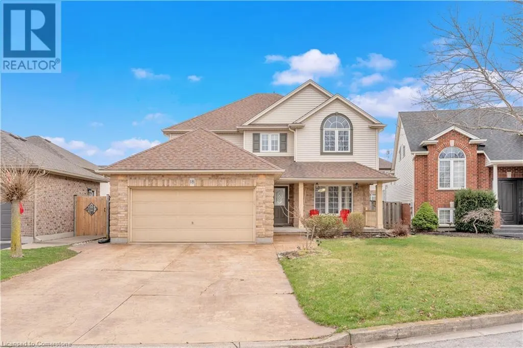 18 BRIARWOOD Drive