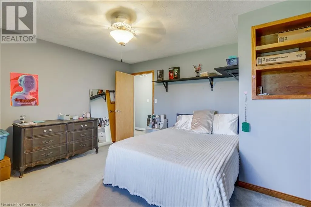 1306 ST JOHNS Road W