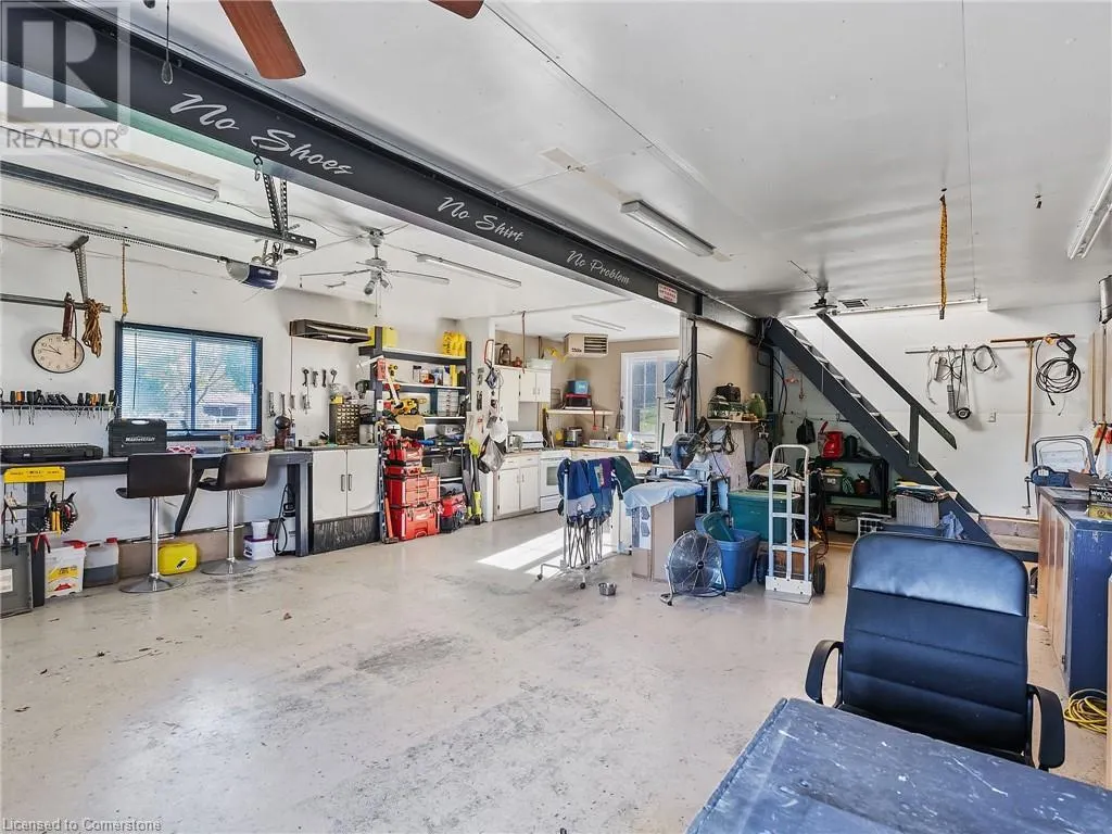 1306 ST JOHNS Road W