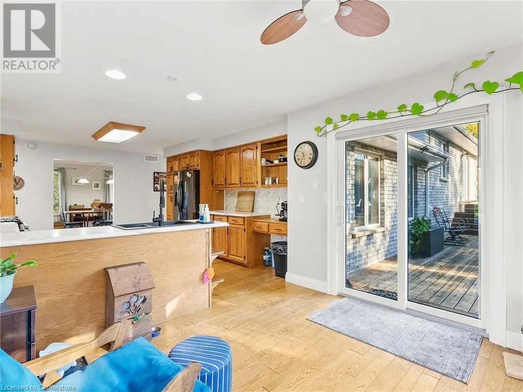 1306 ST JOHNS Road W