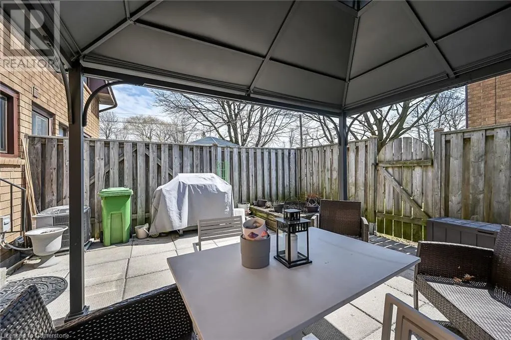 444 STONE CHURCH Street W Unit# T3, #T3