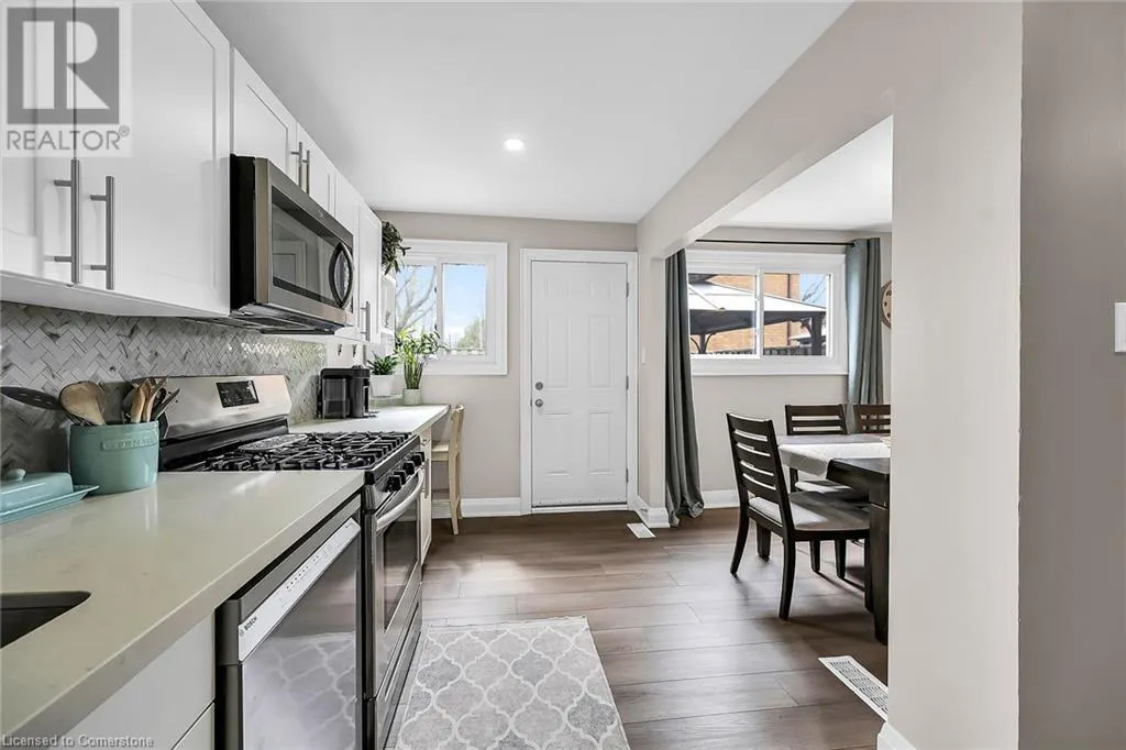 444 STONE CHURCH Street W Unit# T3, #T3