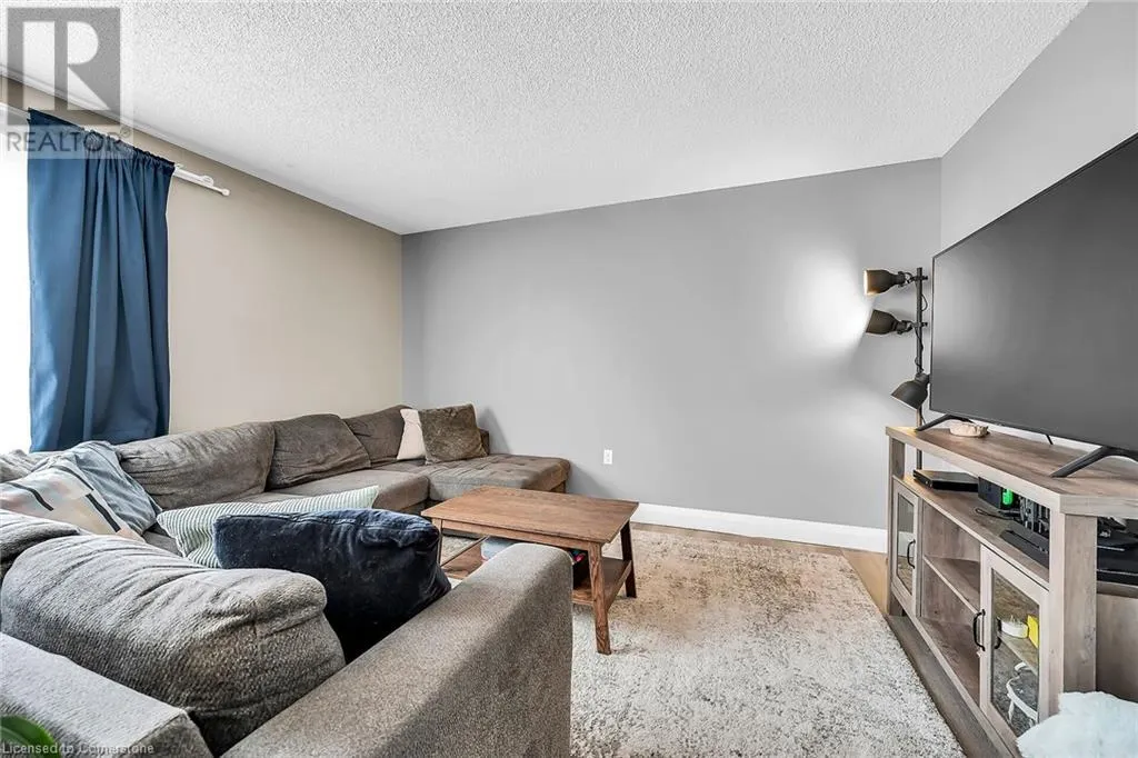 444 STONE CHURCH Street W Unit# T3, #T3