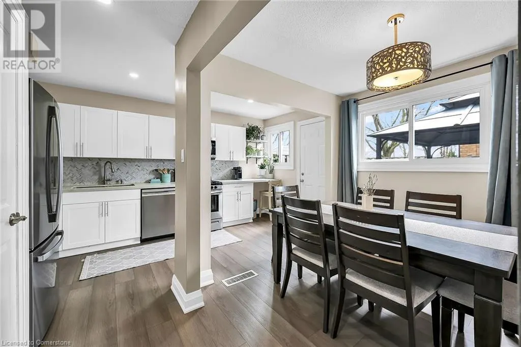 444 STONE CHURCH Street W Unit# T3, #T3