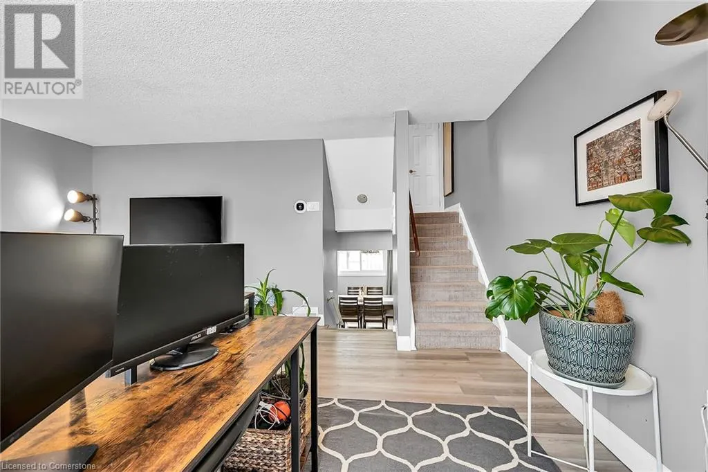 444 STONE CHURCH Street W Unit# T3, #T3