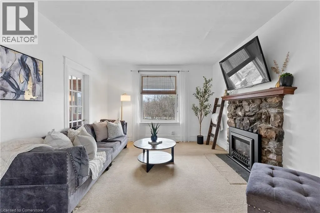 621 ROSEHILL Road
