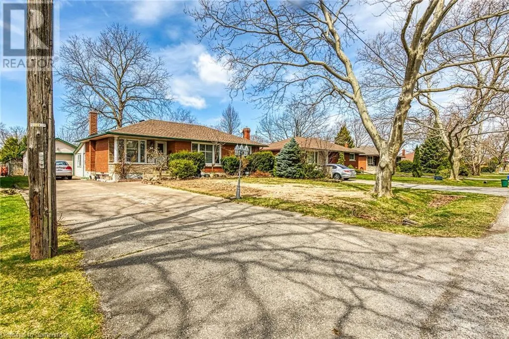 9 GAVIN Drive