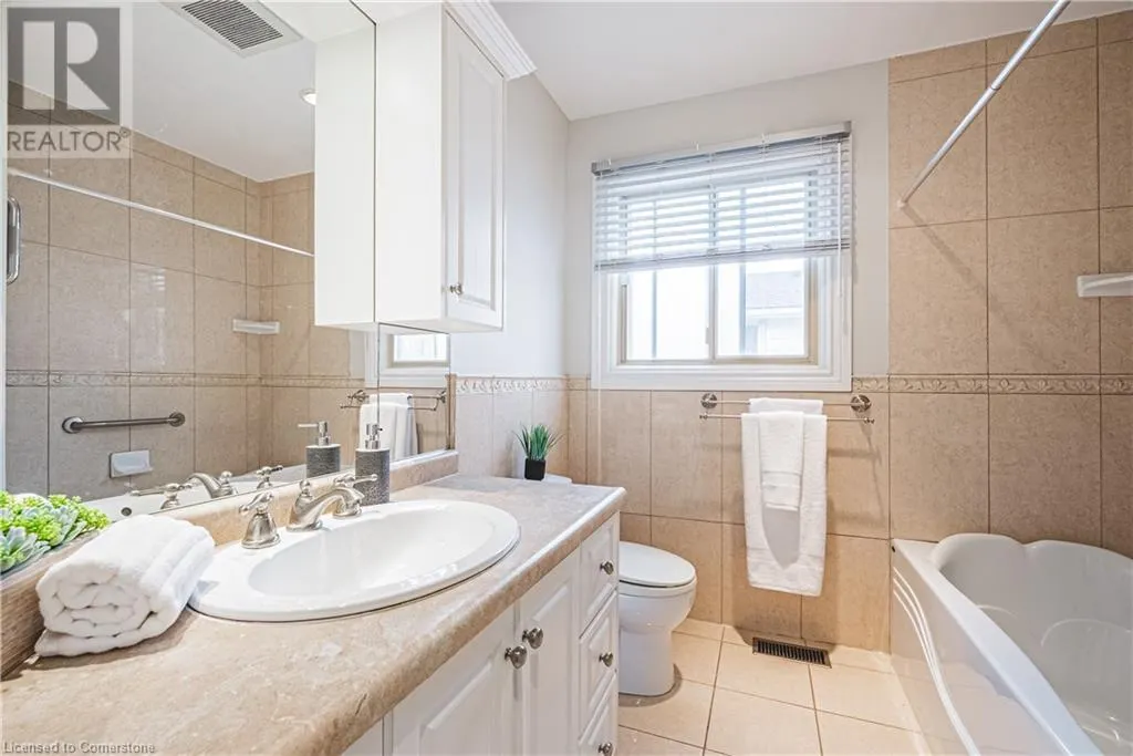 10 CHELTONWOOD Court