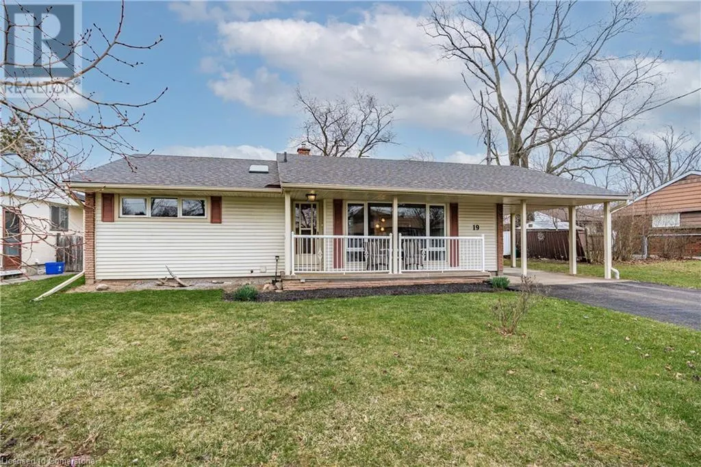 19 ARVONA Drive