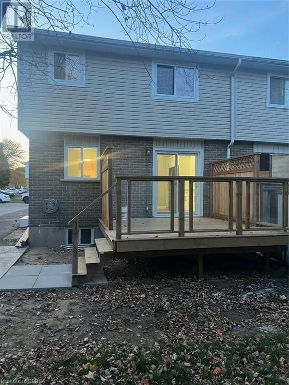 54 DEBBY Crescent