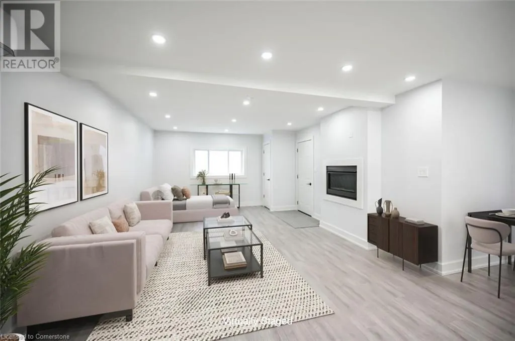 7 CHESTER Road Unit# 3, #3