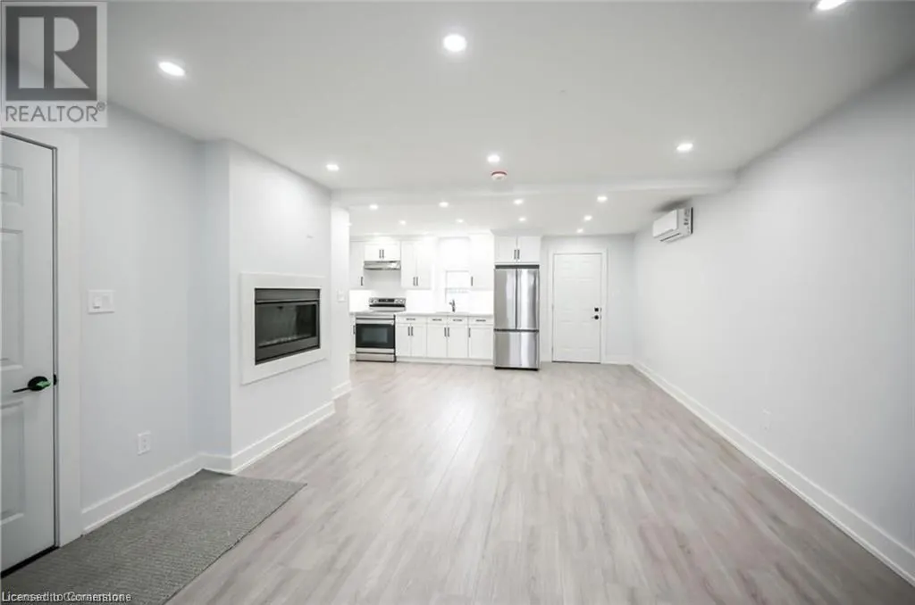 7 CHESTER Road Unit# 3, #3