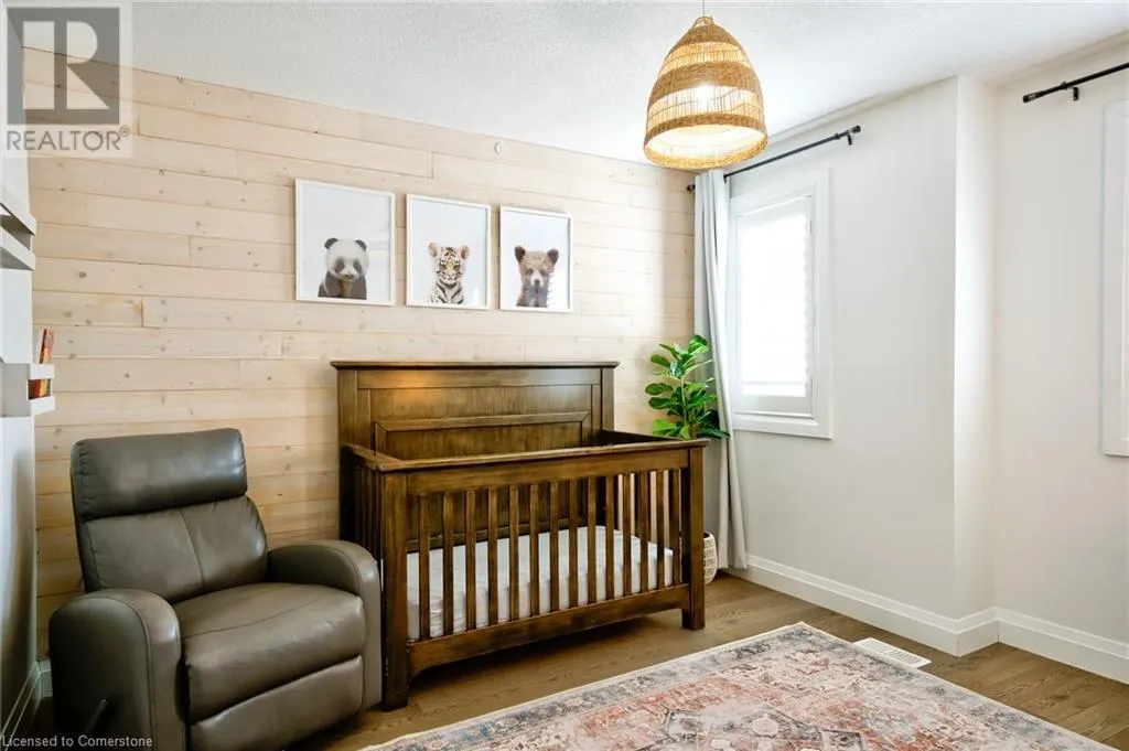 144 STEEPLECHASE Way